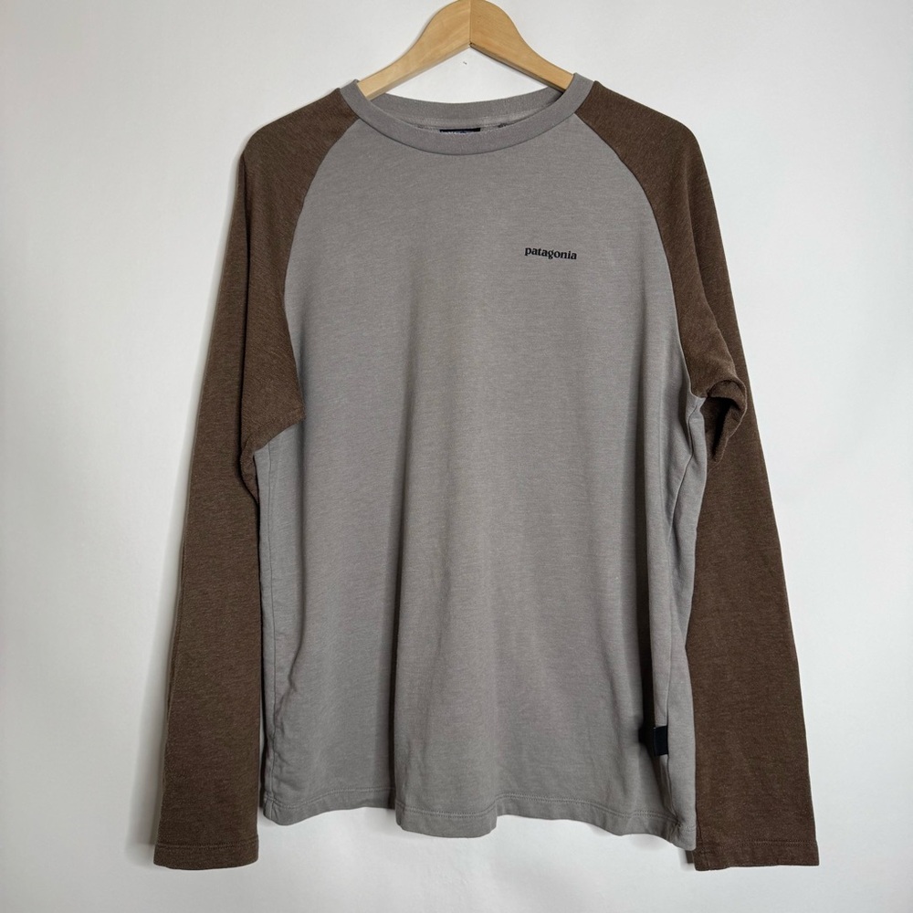 Patagonia Men's P-6 Logo Lightweight Crew Sweatshirt size Medium